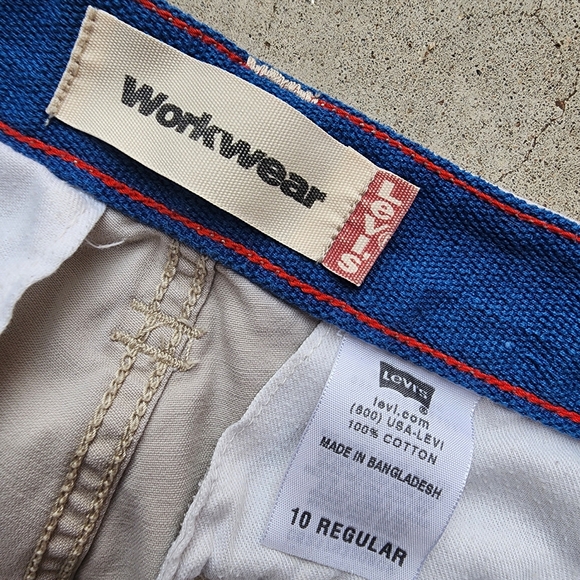 Y2k Levis Workwear Cargo Baggy Skater Boy's Beige Khaki Shorts, Size 10 Youth‎ - Picture 10 of 12